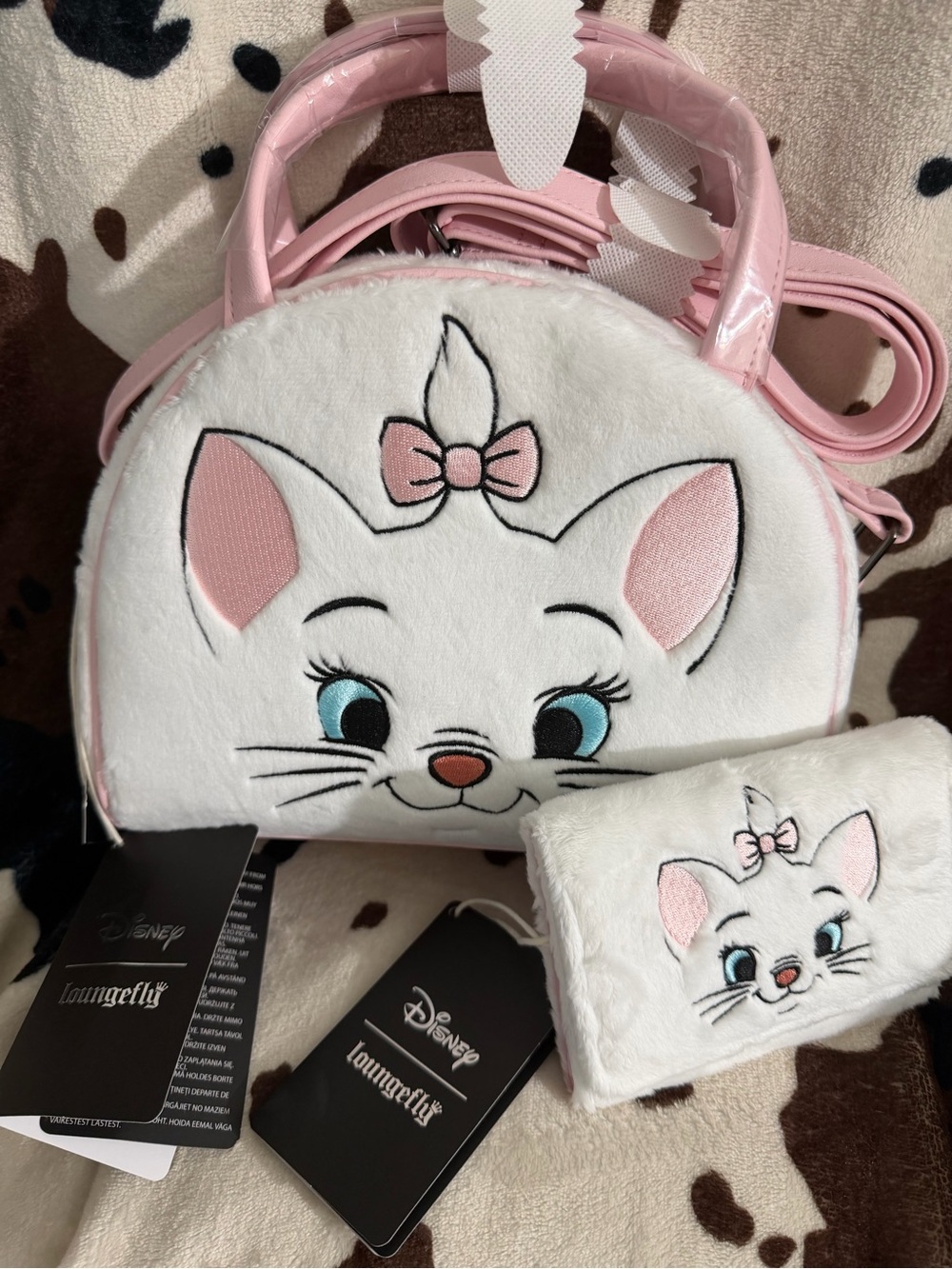 Loungefly Disney Marie White and Pink Crossbody Bag with Matching Wallet